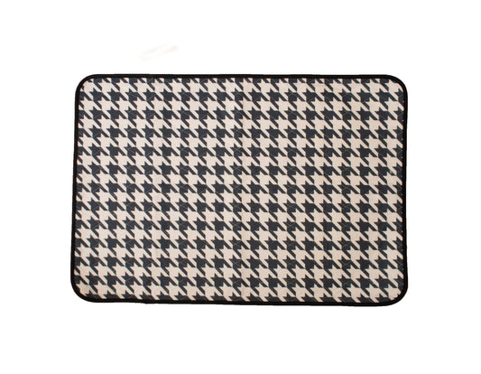 Washable dog pee pad with absorbent surface